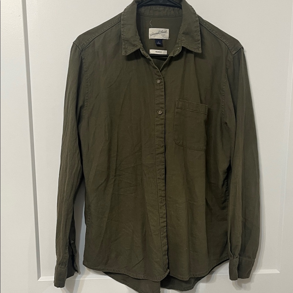 Universal Thread Sage Green Relaxed Fit Shirt